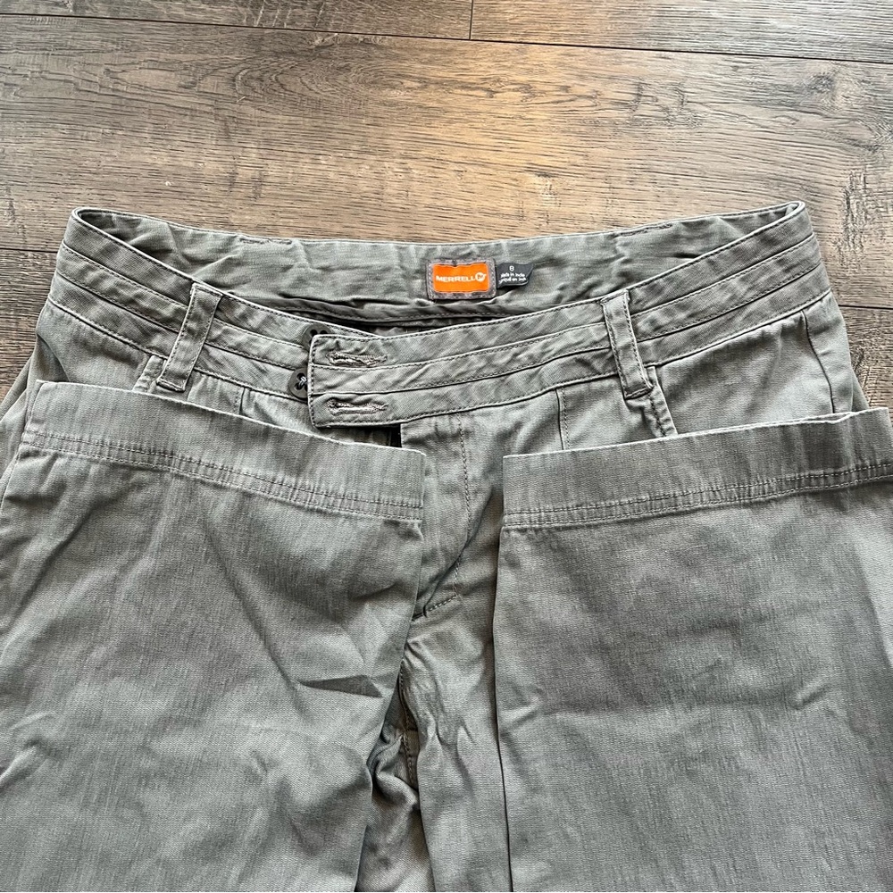 8/Merrell Gray Khakis